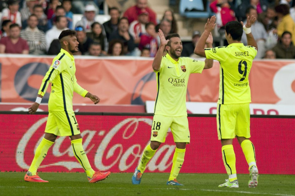 Barcelona venció a Almería con dos asistencias de Luis Suárez