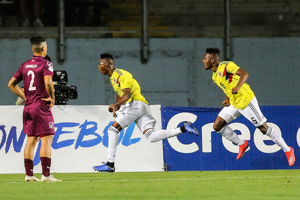 Colombia venció a Venezuela y revivió en el Sudamericano Sub-20