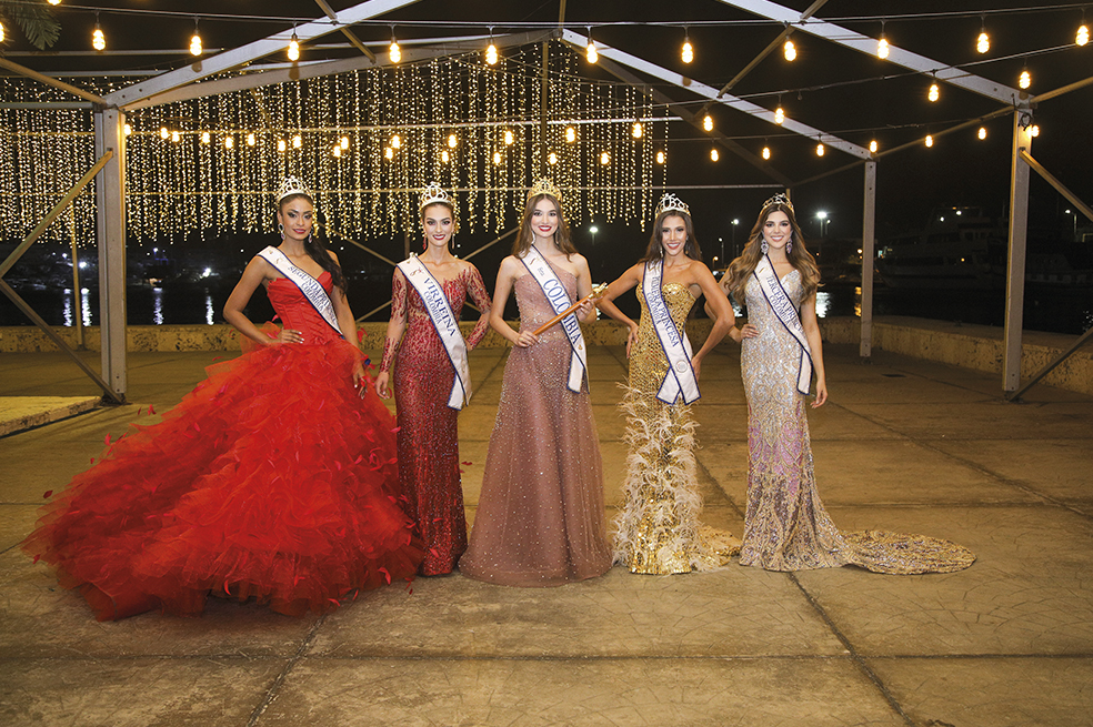 La Corte Real del CNB 2021 quedó conformada por las Señoritas Choco, Quindío, Bolívar (Miss Colombia), Huila y Sucre.