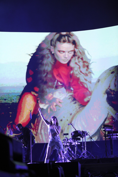 Tove lo.