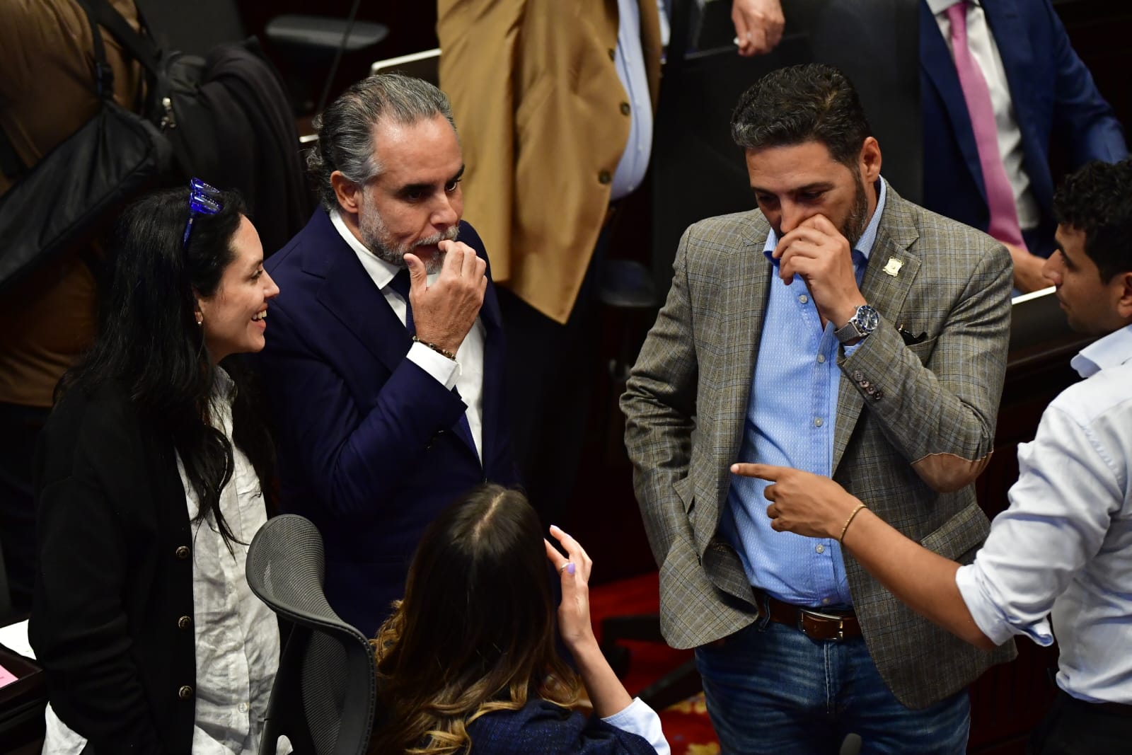 Gobierno desplegó arsenal en último intento de salvar sus reformas y gobernabilidad