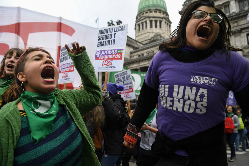 En imágenes: la división de los argentinos frente al aborto