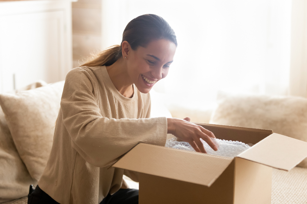 Conozca la mejor manera de comprar en sus tiendas internacionales, sin salir de casa