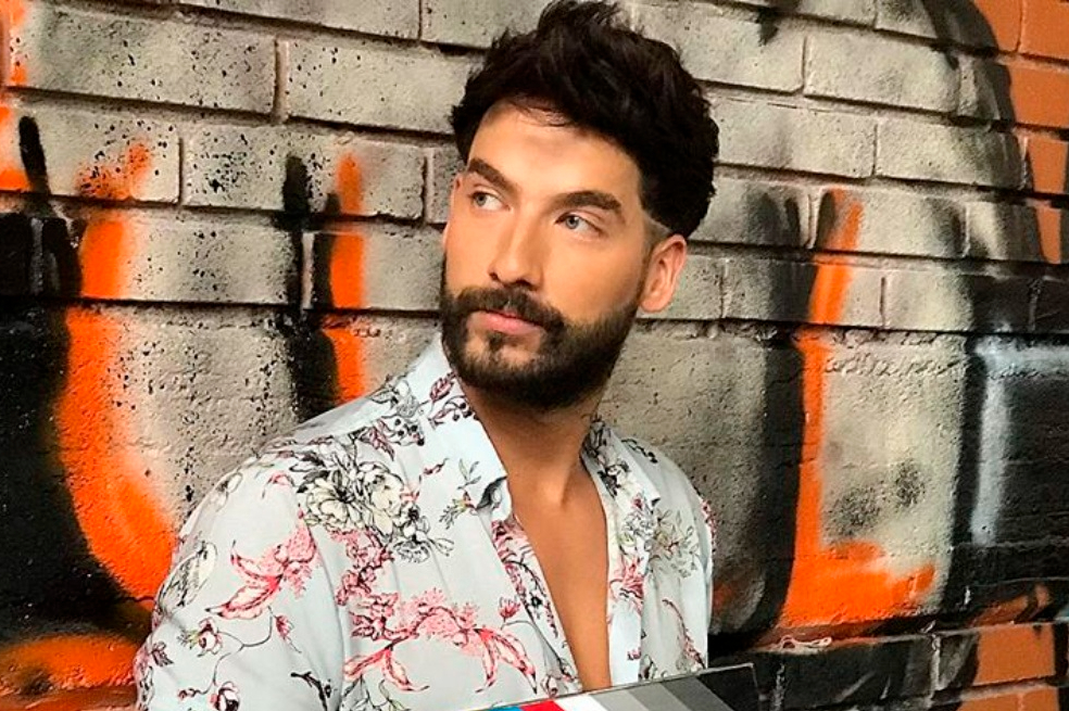 Carlos Torres sigue disfrutando del éxito de “La Reina del Flow”