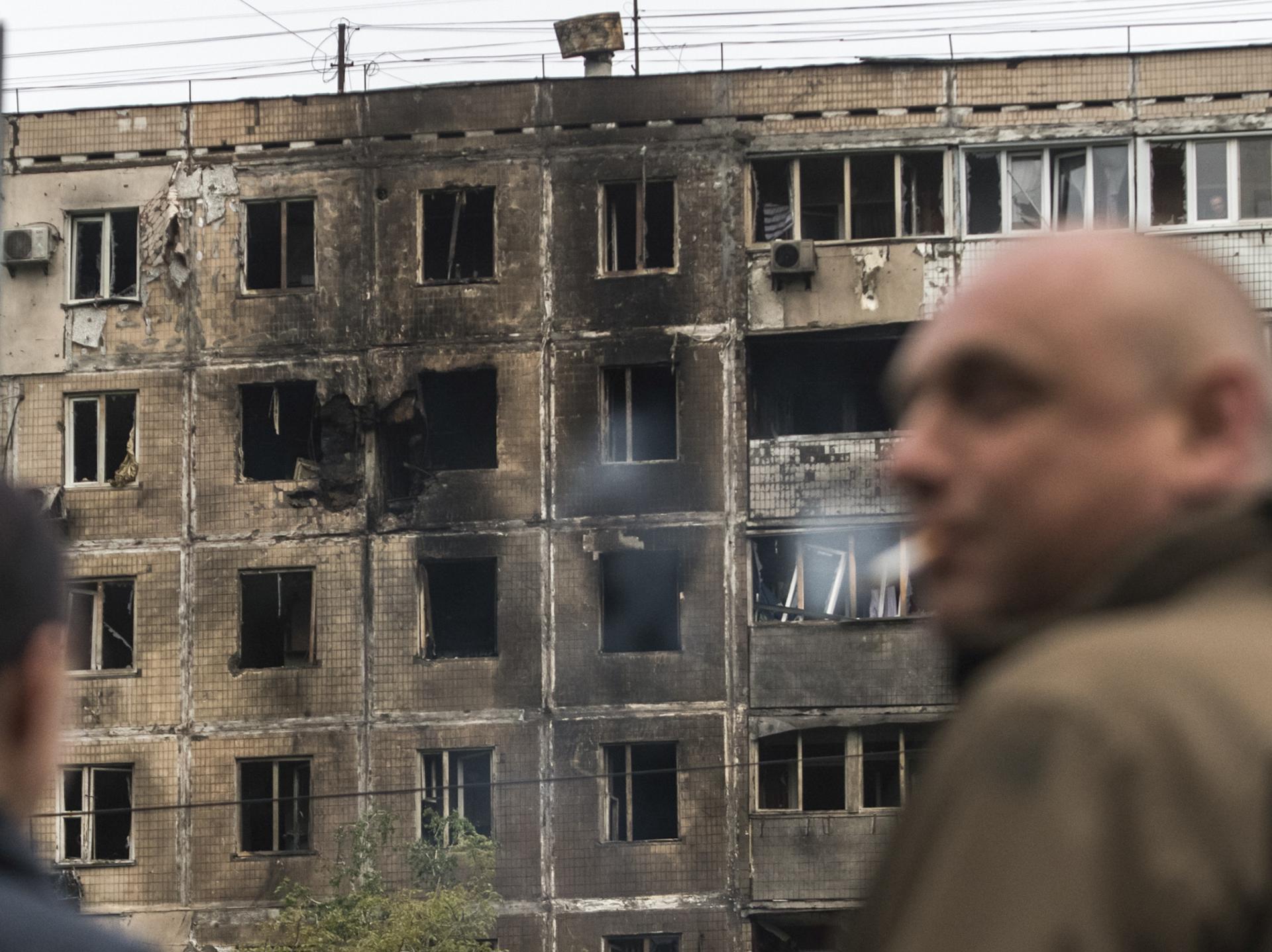 Nuevos ataques entre Rusia y Ucrania dejan muertos y caos aéreo en Moscú