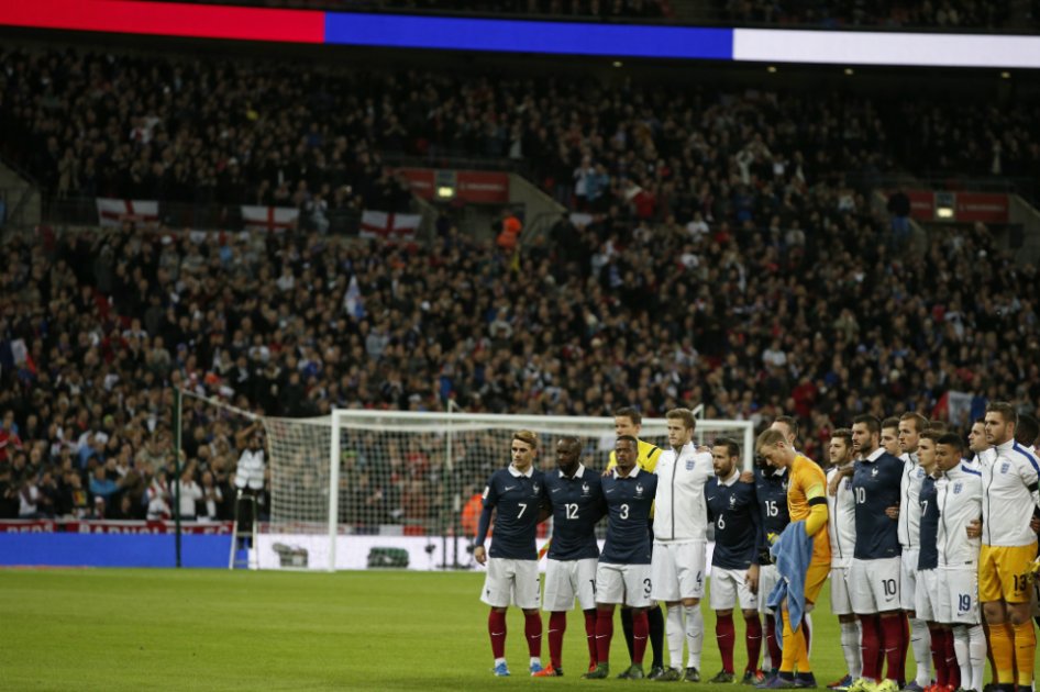 Inglaterra venció a Francia en el partido de la solidaridad por París
