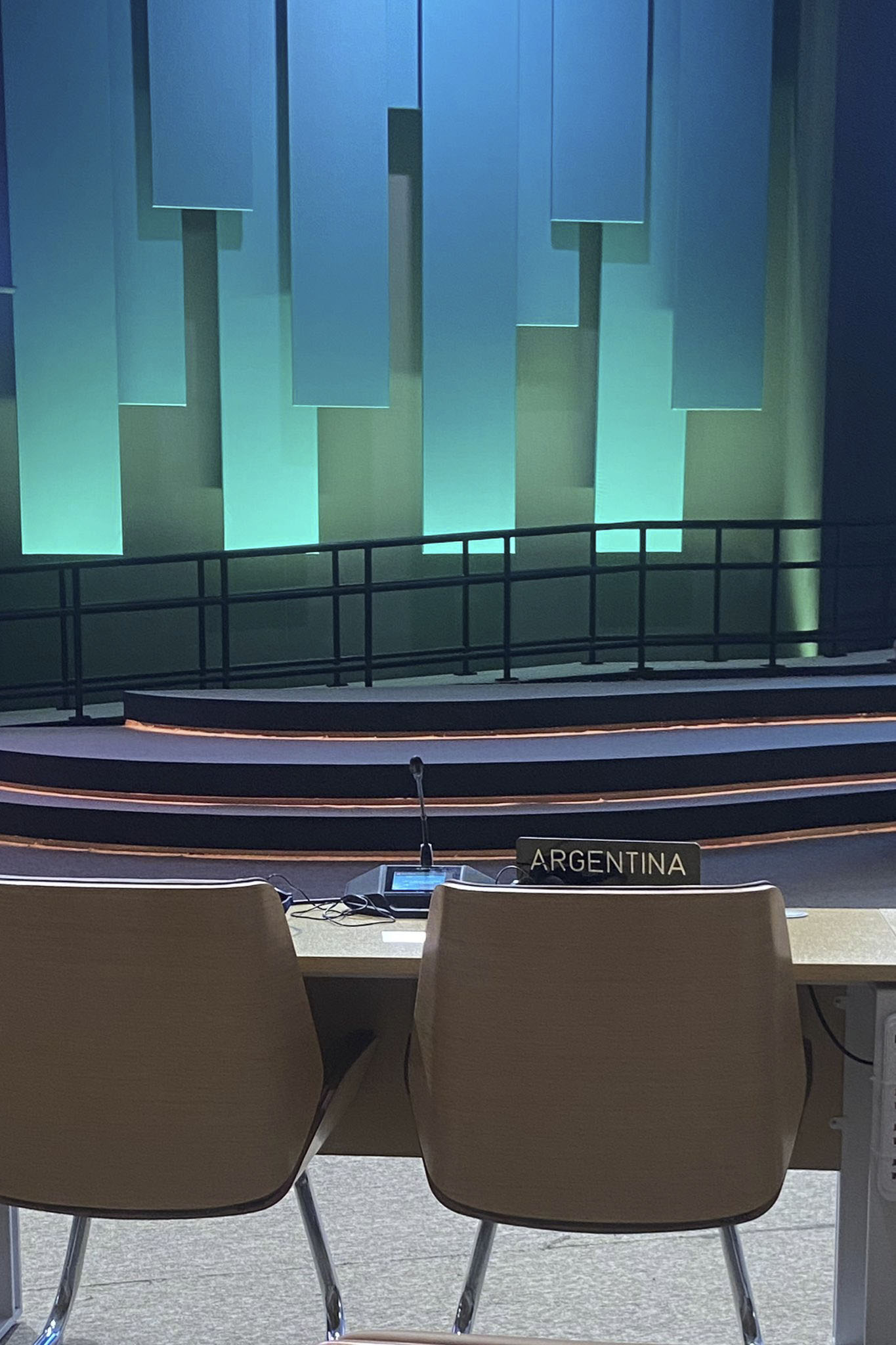 BAKÚ (AZERBAIYÁN), 13/11/2024.- La delegación de Argentina desplazada a la COP29 se retiró hoy de la cumbre climática de la ONU en Bakú por orden del presidente del país, Javier Milei, confirmaron a EFE fuentes de la Presidencia. EFE/ Javier Albisu