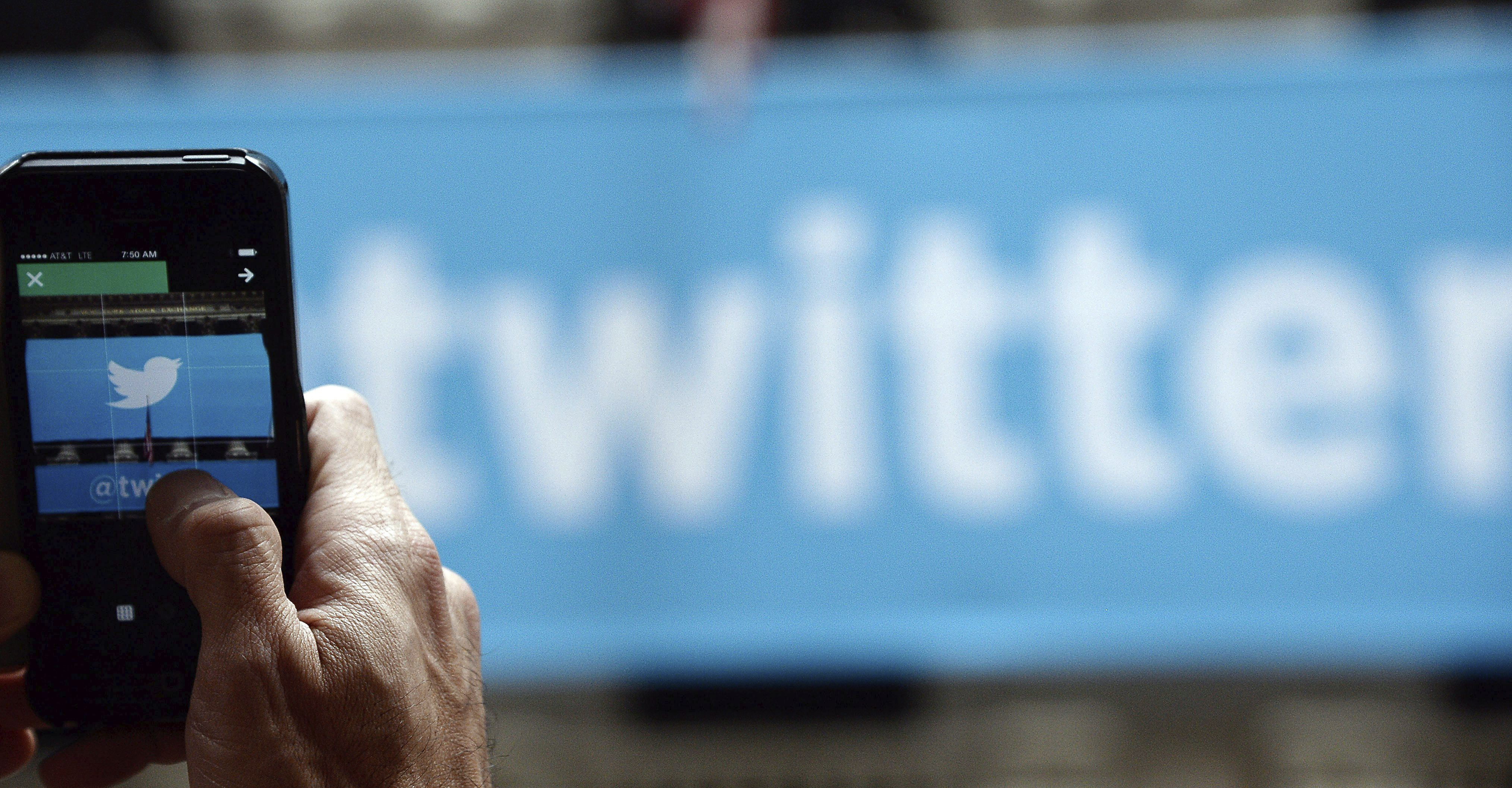 Twitter permite combinar imágenes, videos y GIF en un mismo trino