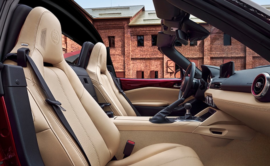 Mazda MX-5 cumple 35 años y su edición especial ya está disponible en Colombia
