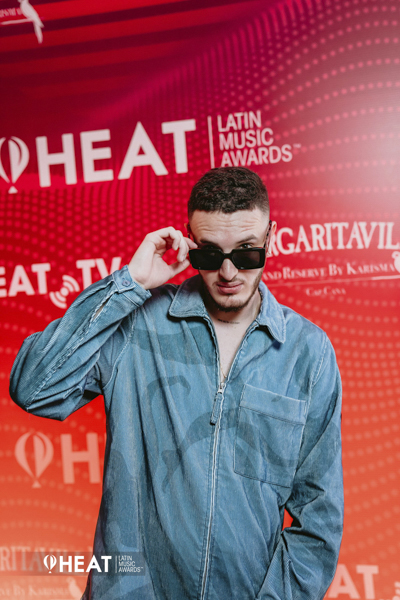 Premios HEAT face to face
