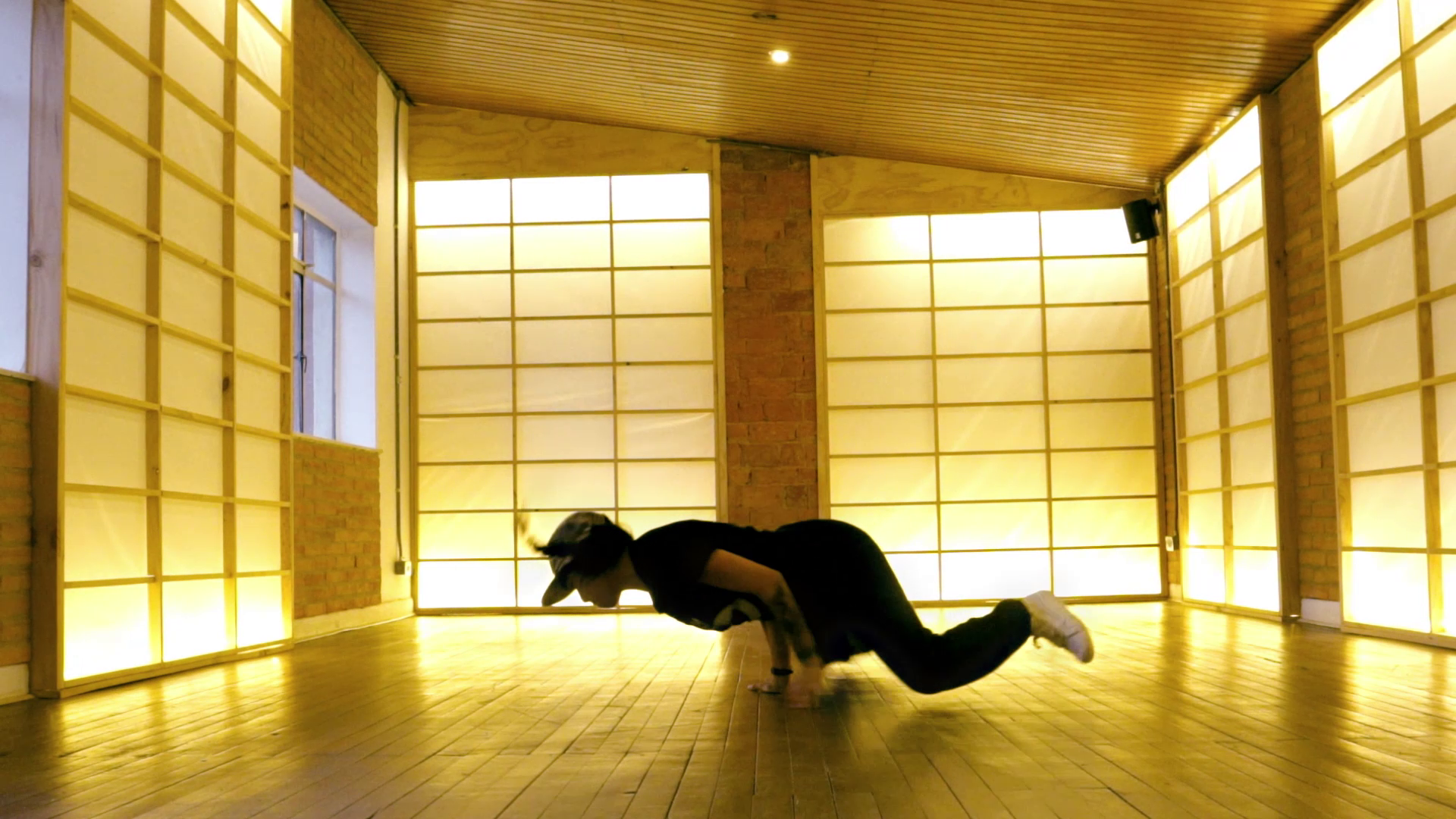 Tribunewen, las mujeres en el hip hop de Bogotá