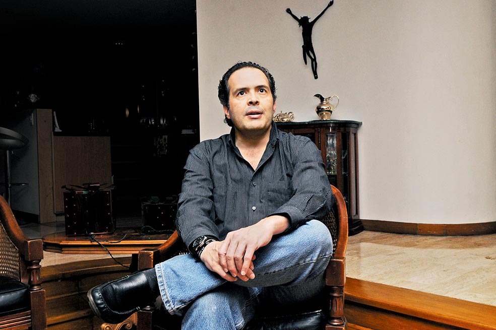 Camilo Andrés Jaramillo sobrevivió a la masacre de la discoteca Oporto.  Perdió a cuatro de sus amigos.  / Luis Benavides