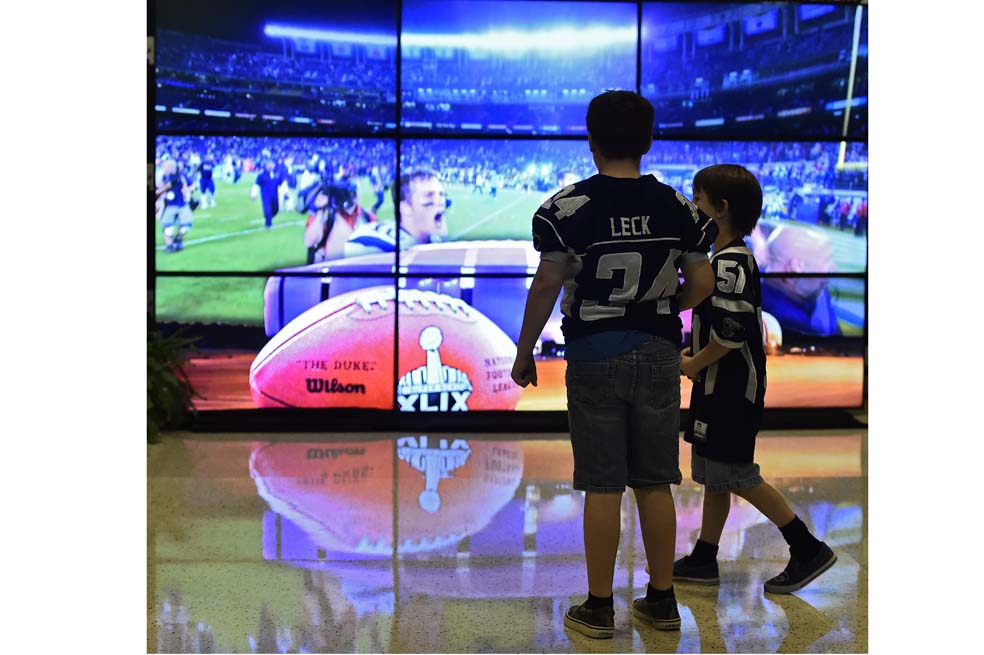 Marcas de Super Bowl siguen guión digital