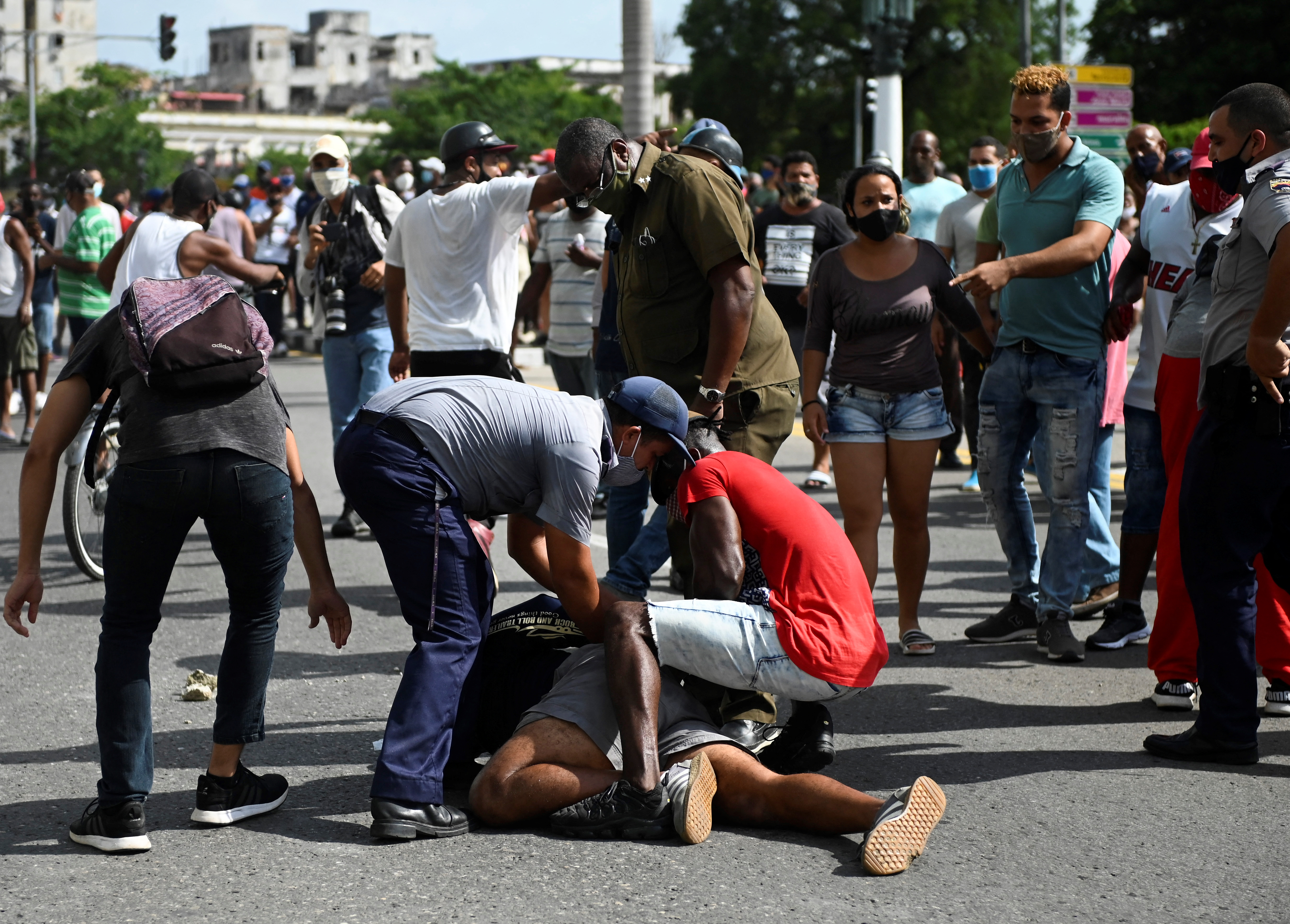 Desde el exilio en México, una cubana lucha por los presos de protestas del 11J