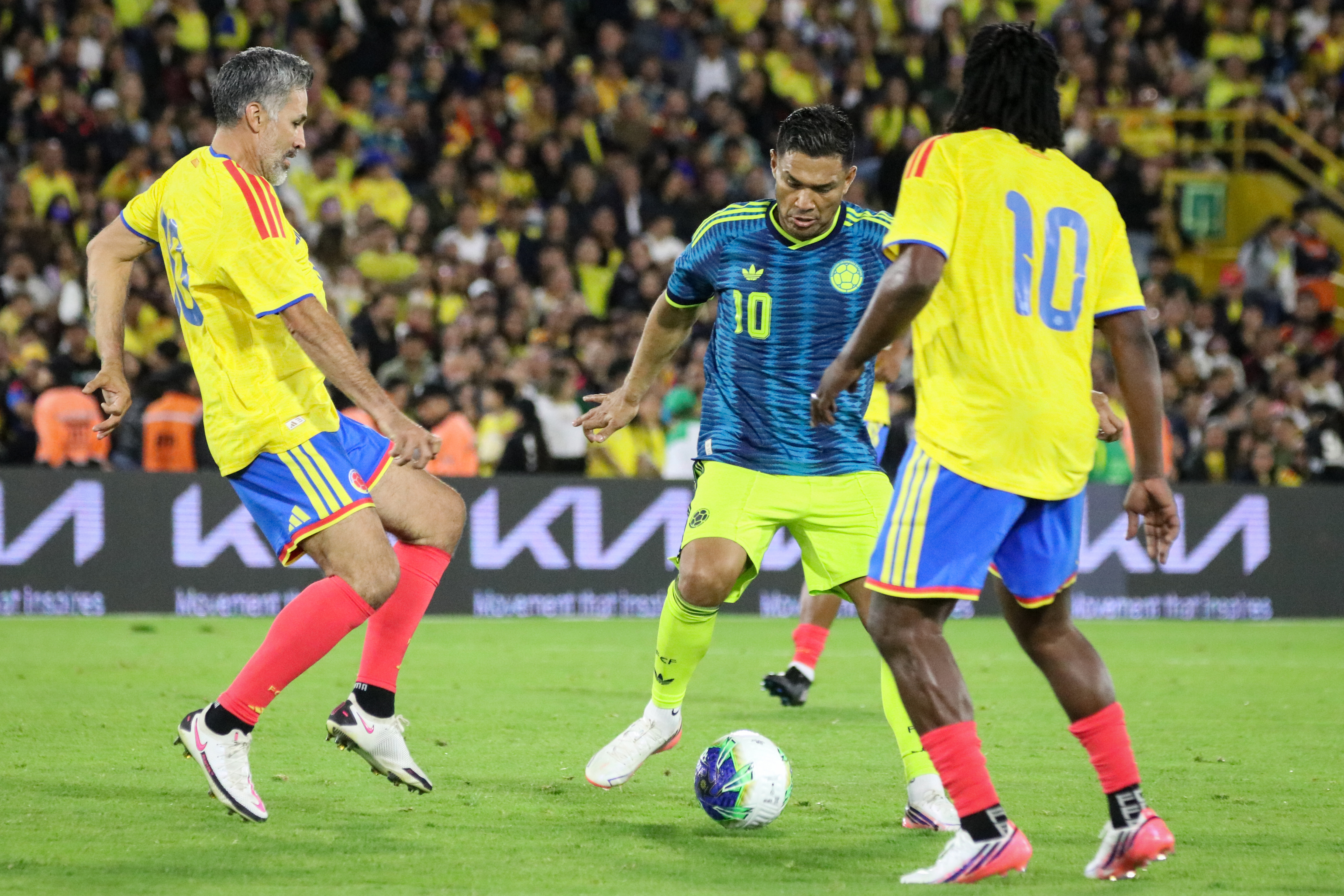 Partido benéfico Levantemos a Colombia.