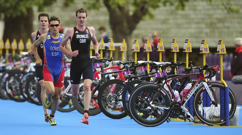 El colombiano Carlos Quinchará terminó 53 prueba de triatlón