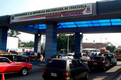 Duque amplió el plazo para la internación de vehículos venezolanos en la frontera