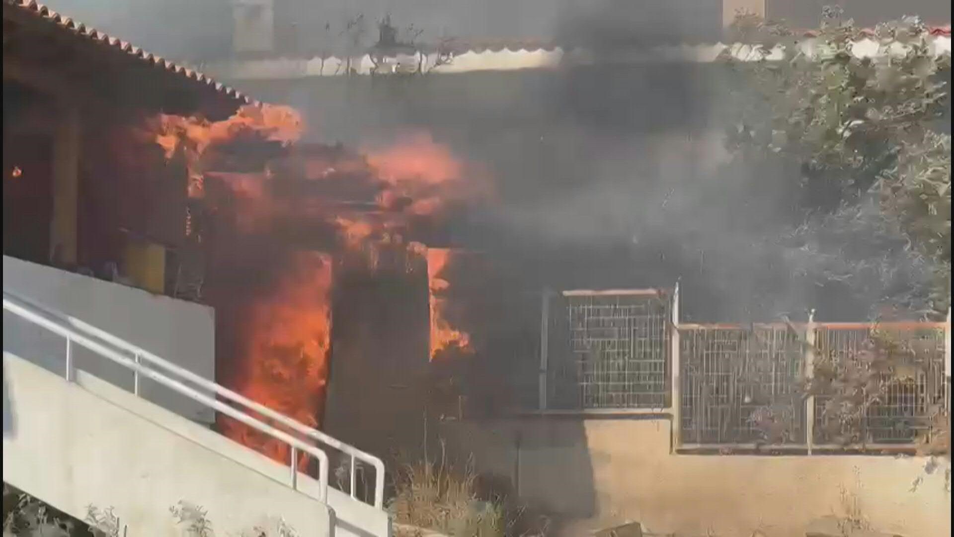 Arde Grecia: voraces incendios por ola de calor obligan a evacuar poblados
