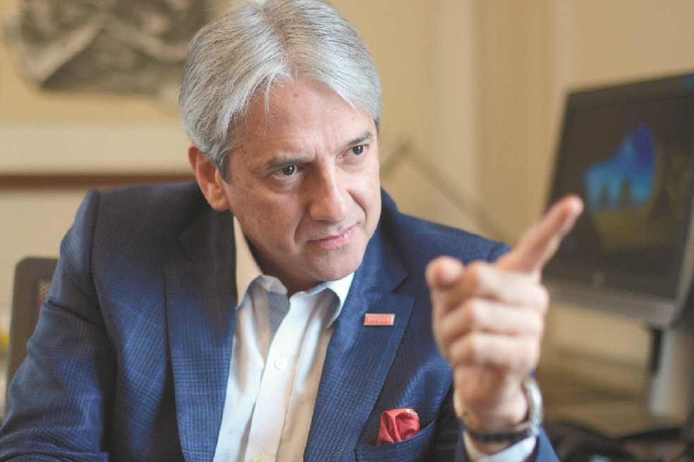 Duque no hará cambios en el gabinete ministerial, afirma gobierno