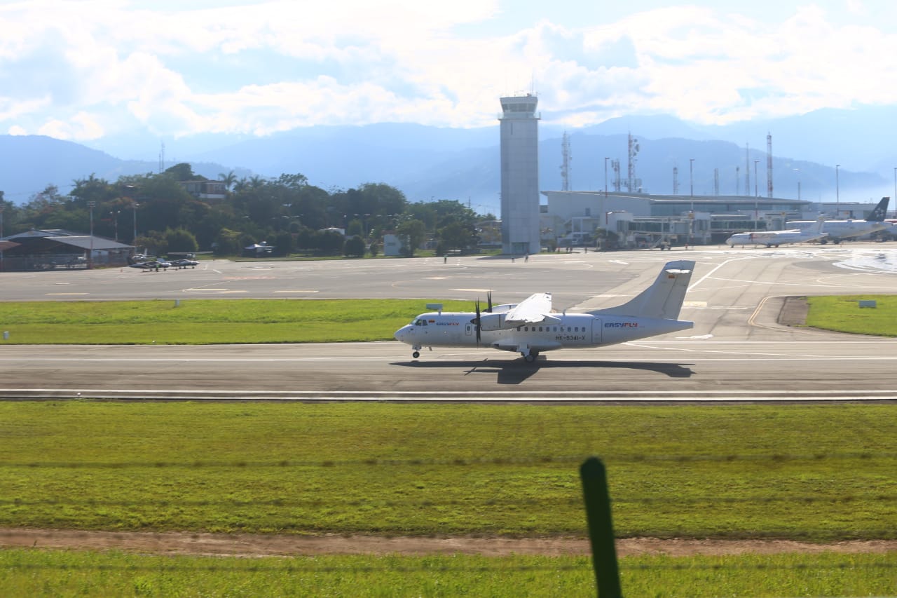 Restringieron el ingreso de acompañantes al aeropuerto Camilo Daza en Cúcuta, ¿por qué?
