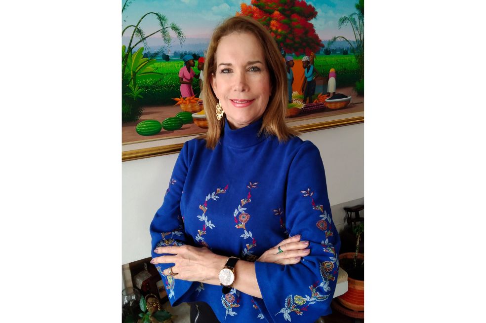 Clara Insés Chaves también escribió el libro Crónicas de juegos y maquinaciones políticas./ Cortesía