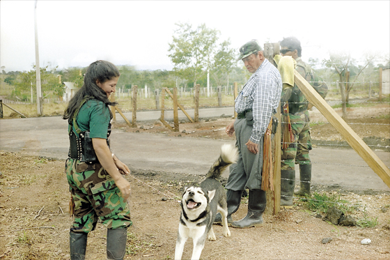 La negociadora de las Farc es la viuda de tirofijo