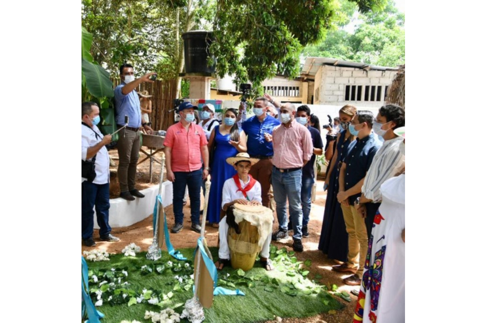 Como arte efímero popular, los 'Cuadros Vivos de Galeras' se realizan cada año, convocando a los 23 mil habitantes del municipio y a sus visitantes, en el marco del Festival Folclórico de la Algarroba.