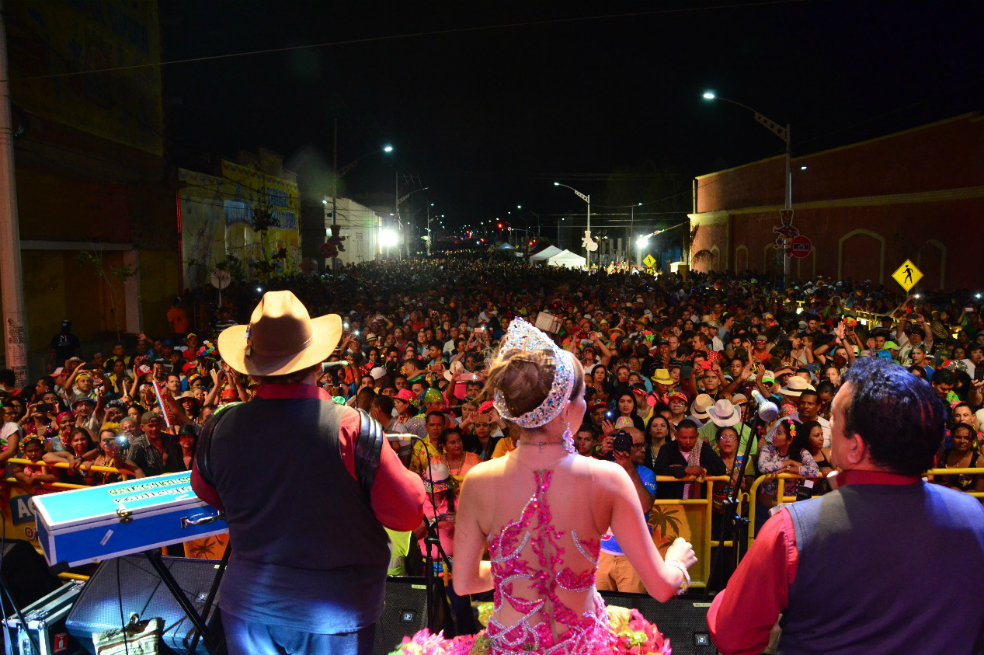 La salsa de Oscar D’León estará en el Baila la Calle del Carnaval de Barranquilla