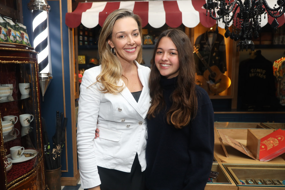 Claudia Elena Vazquez y Elena Vives