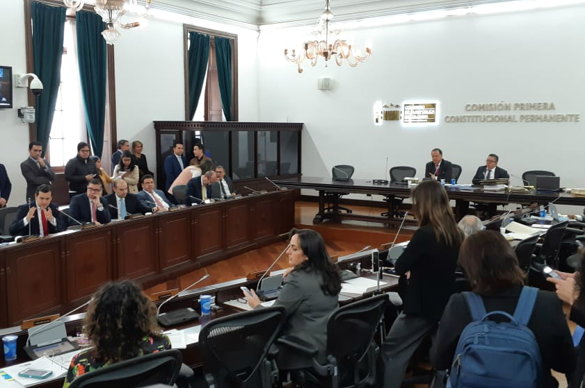 Presidencia de la Comisión Primera de Senado: sin acuerdos y con una pelea en el uribismo