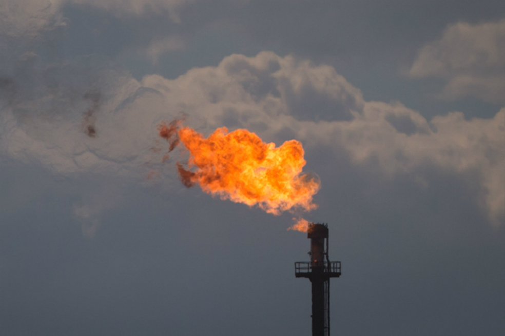 Se presentó un derrame de petróleo en una quebrada en zona rural de Neiva