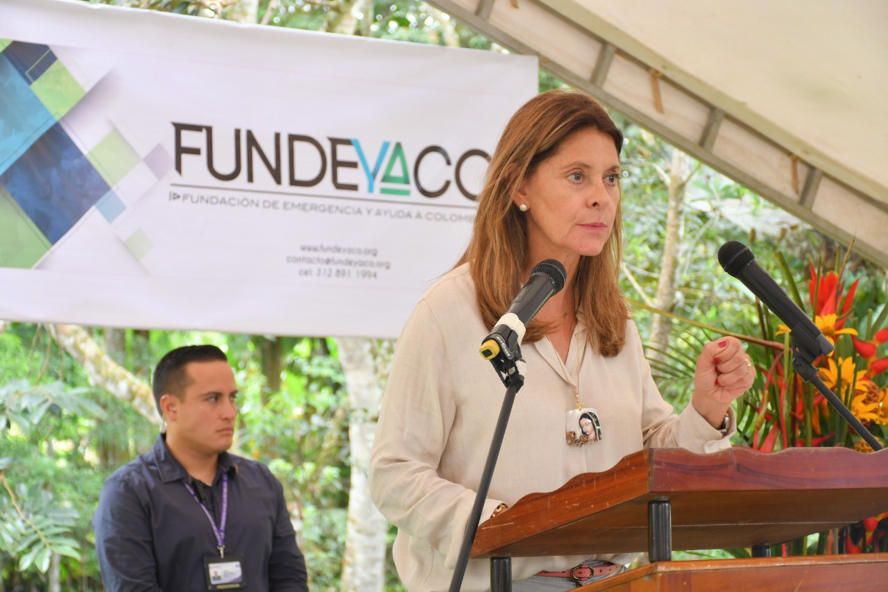 Vicepresidenta pide sanción para director de TV de Presidencia por comentario sobre las mujeres