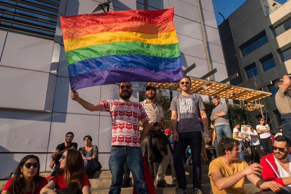 Chile da paso «histórico» hacia la aprobación del matrimonio igualitario
