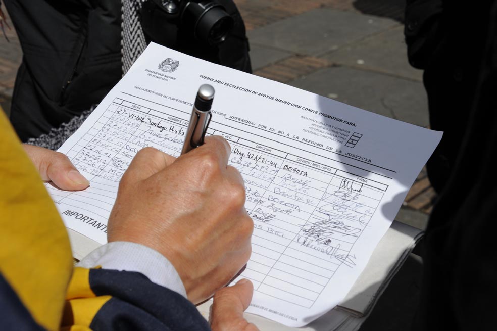 CNE definió las regulaciones de los recursos de candidatos por firmas