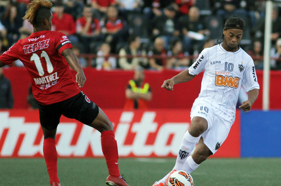 Atlético Mineiro se encomienda a Ronaldinho para ganarle al Tijuana