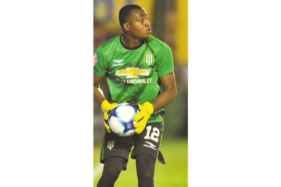 Arboleda, el futuro en el arco de la selección de Colombia