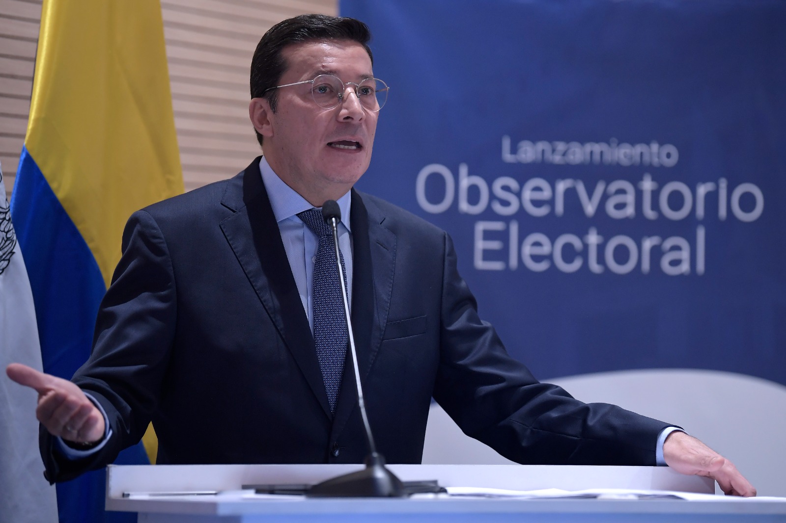 “Es inaceptable”: registrador respondió al Gobierno por posible denuncia en su contra