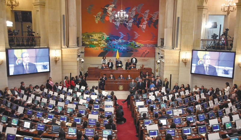 Análisis: ¿Perdieron el año los políticos?