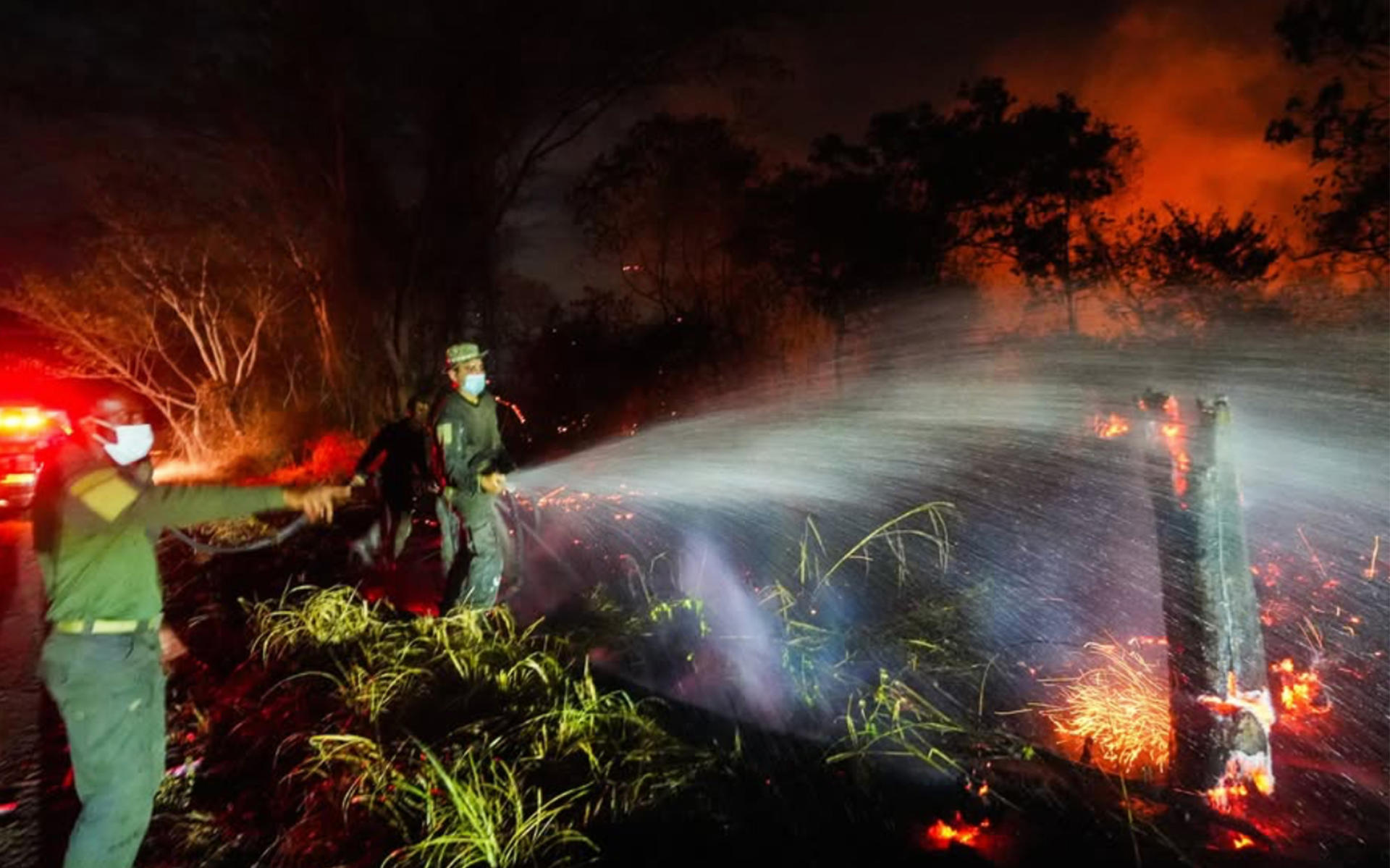 Durante días, las autoridades han concentrado sus esfuerzos para contener los incendios forestales en Tolima.