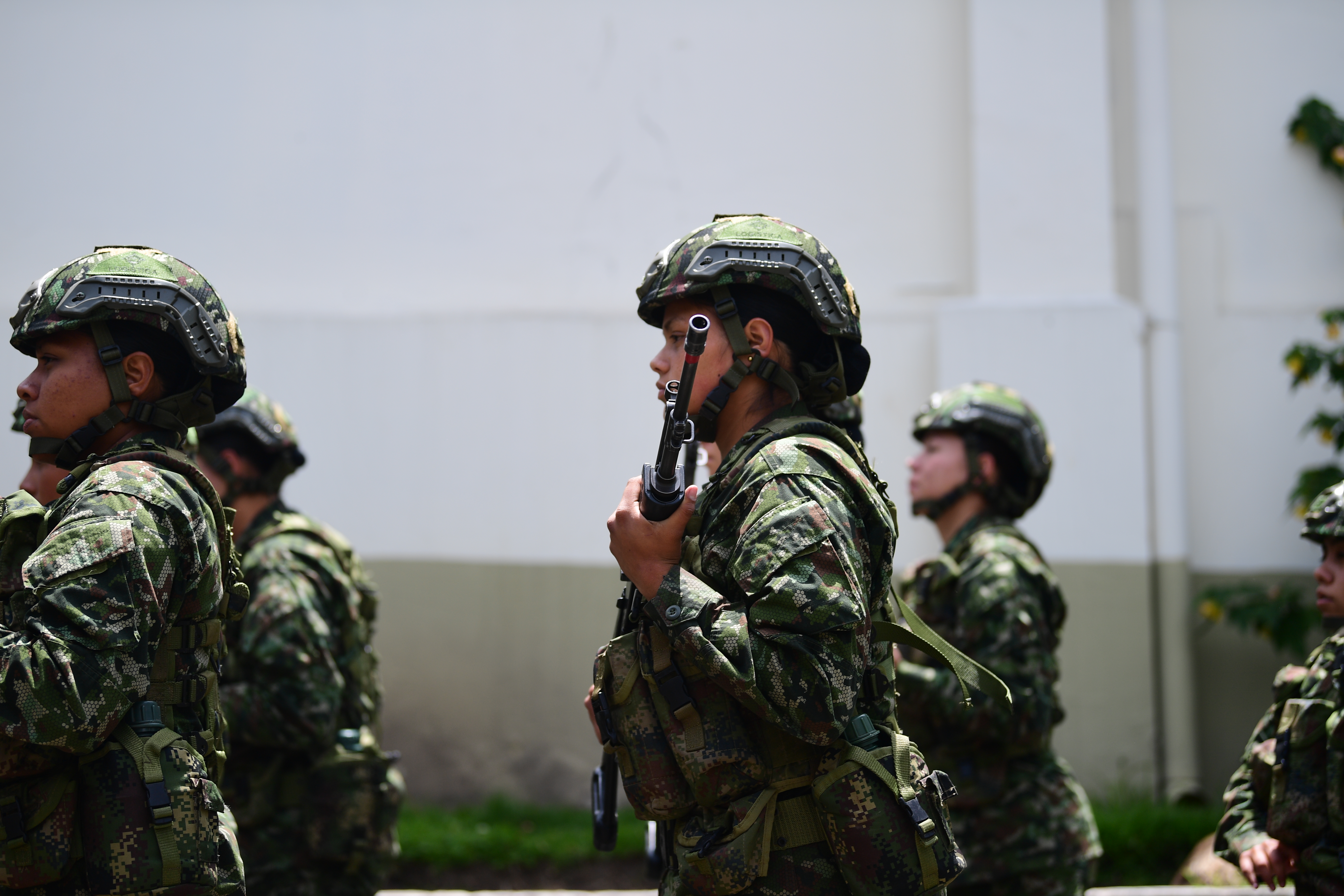 Condenan a 16 meses de prisión a mayor del Ejército por atacar a dos mujeres en sus filas