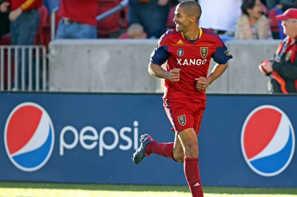 El costarricense Álvaro Saborío fue el Latino del Año en la MLS