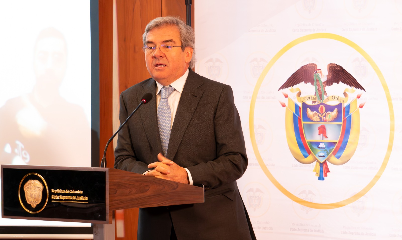 Corte Suprema eligió a Germán Varón Cotrino como su candidato a la Procuraduría