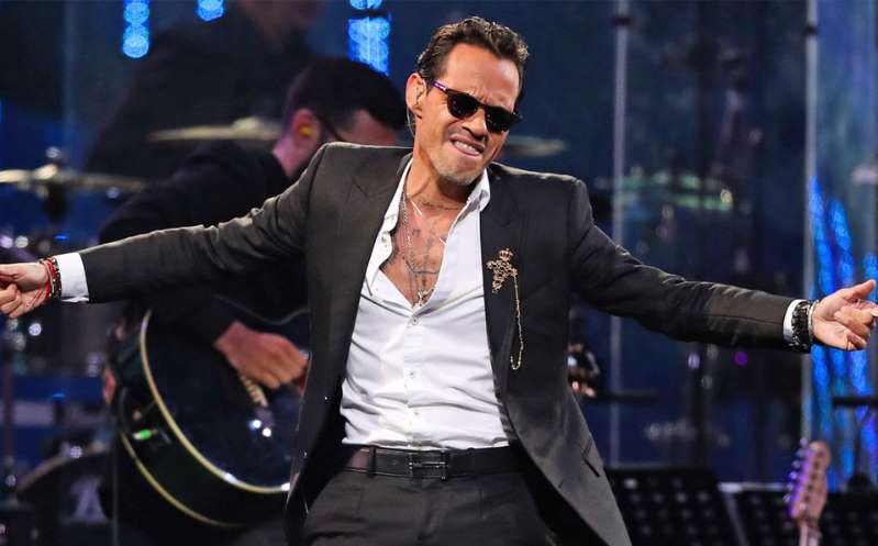 Marc Anthony es un cantante de salsa.