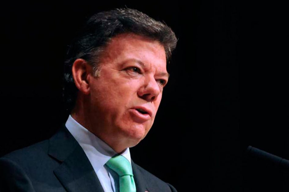 Santos defiende posible reelección de alcaldes y gobernadores