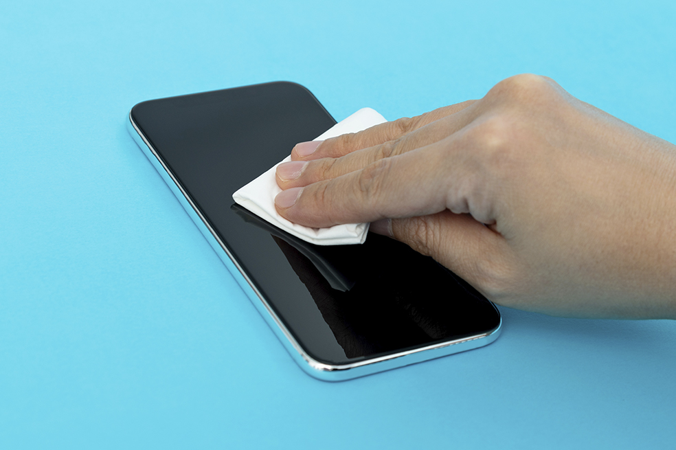 ¿Cómo desinfectar el celular sin dañarlo? Hazlo de forma segura