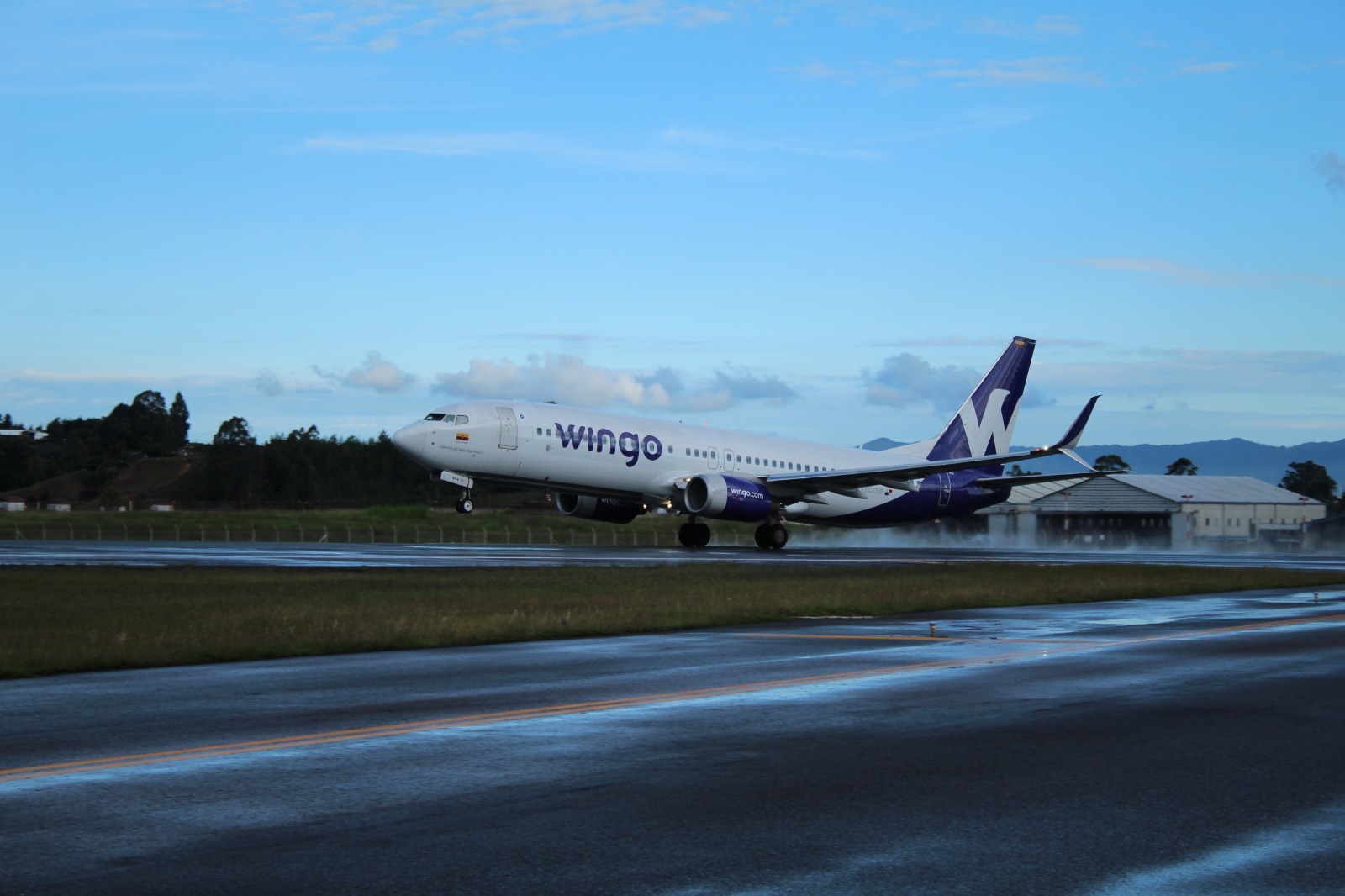 Wingo crece 20 % en vuelos domésticos y supera 1,6 millones de pasajeros en 2025