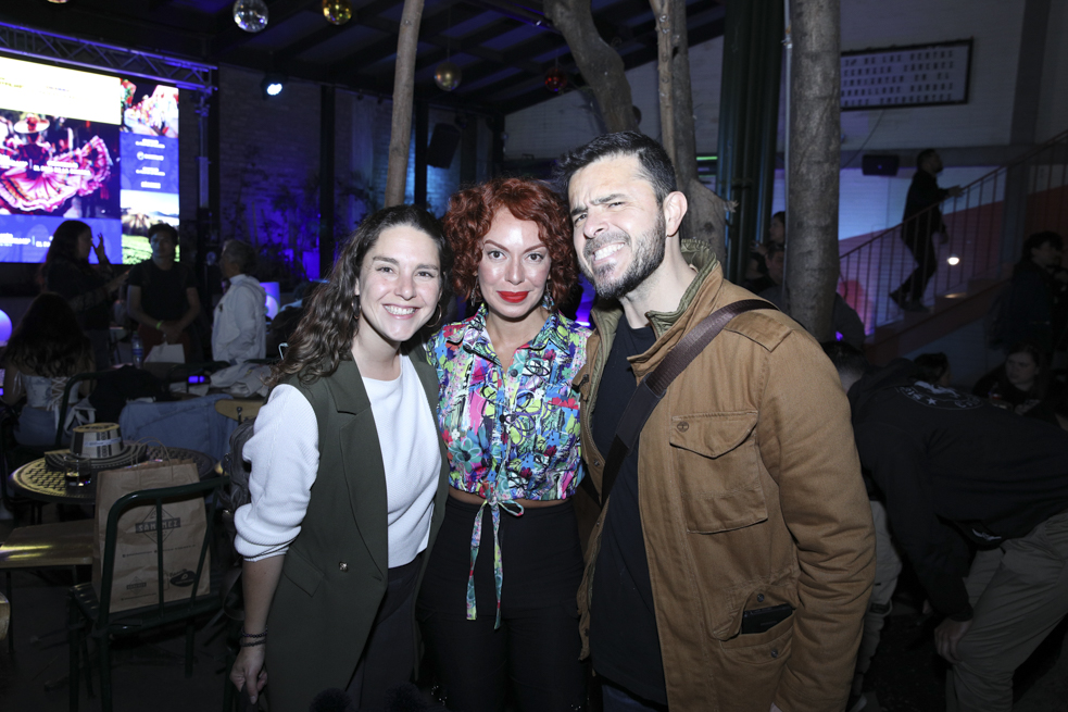 Alexandra Ramírez, Luz Estrada y Diego Camargo