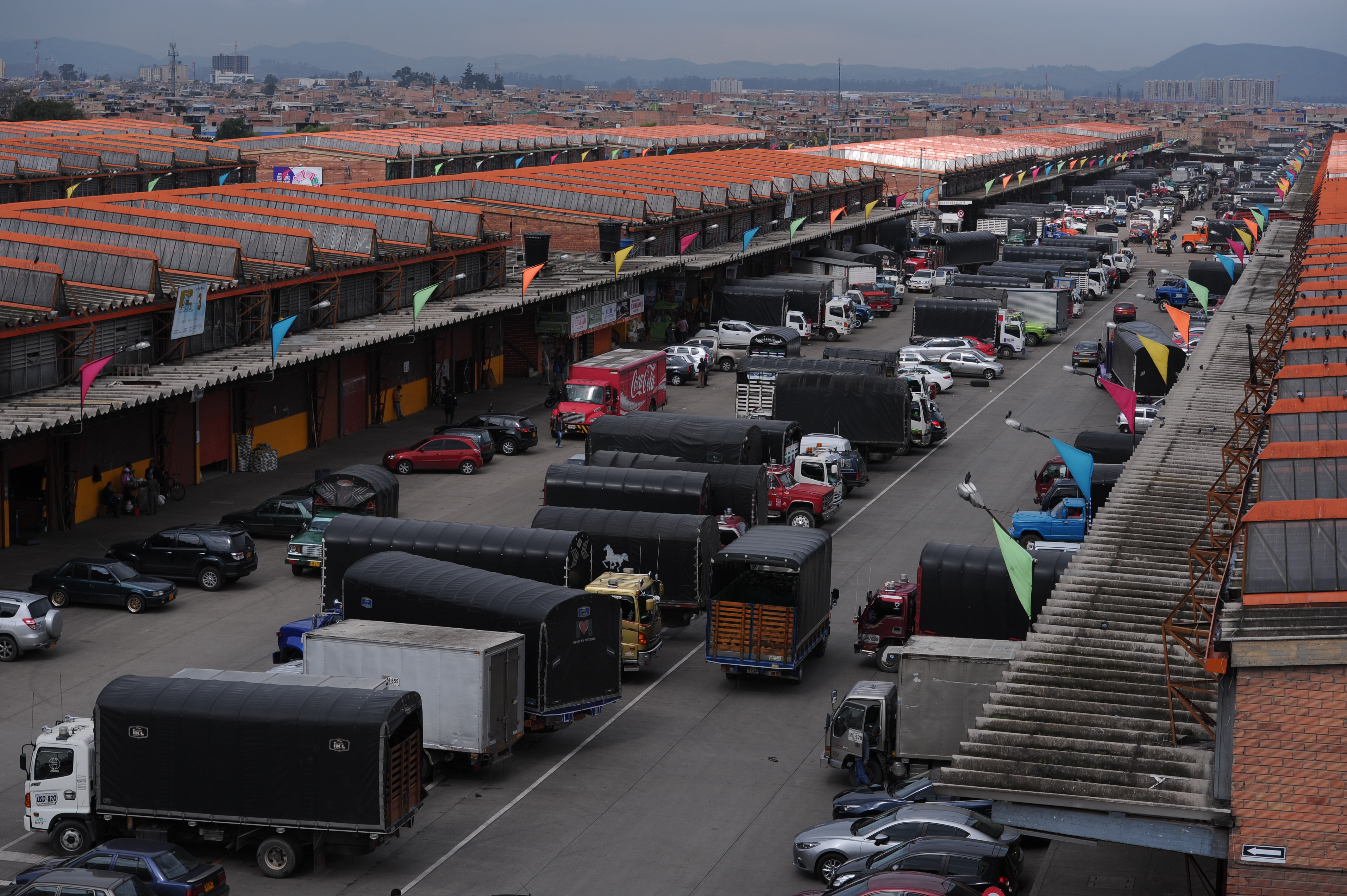 Tras operativo de la Policía encontraron a 19 menores de edad trabajando en Corabastos