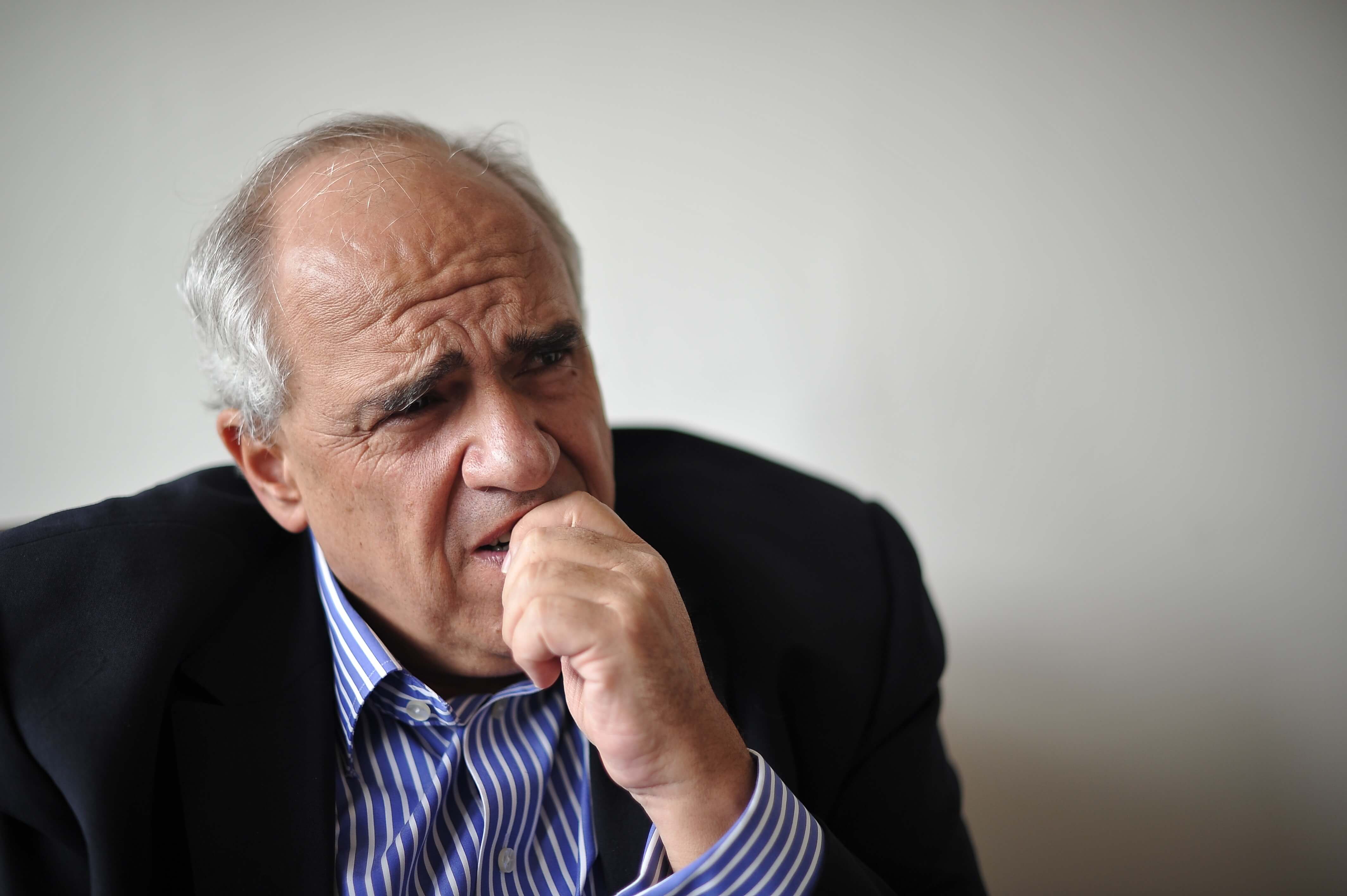 Samper pide a la Corte Suprema entregar información sobre seguimientos ilegales