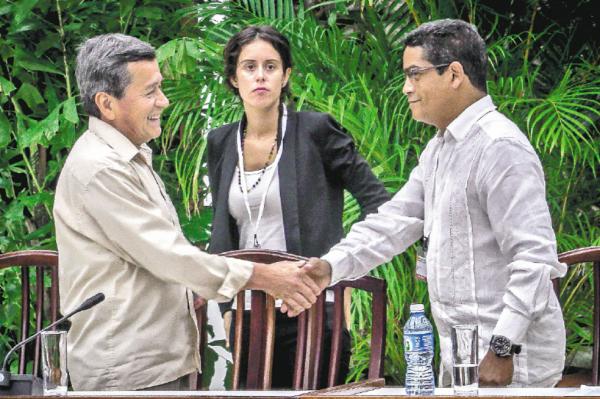 «Tenemos toda la disposición de hacer un cese, pero, ¿y los demás?»: jefe negociador del Eln